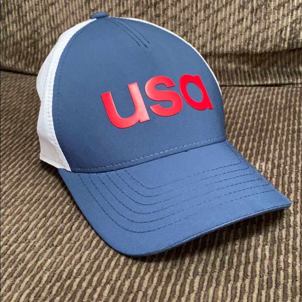 Adidas USA hat